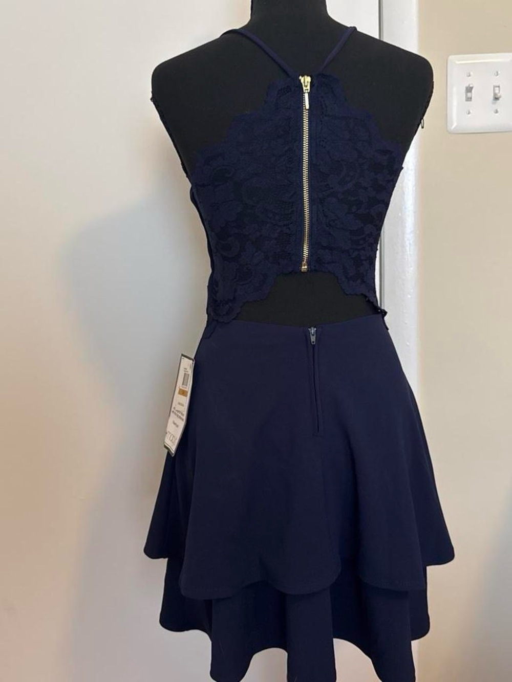 B. Darlin Navy Blue Lace Open Back Fit & Flare Dress Size 3/4 - Picture 2 of 8